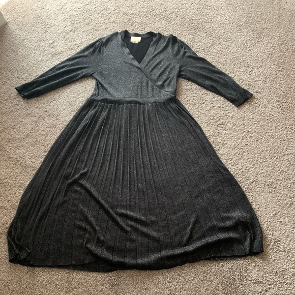 Authentic Kate Spade ♠️ Glitter sweater dress - Picture 3 of 11